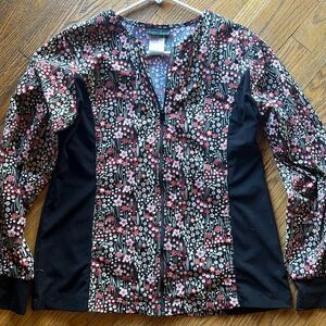 Cherokee black/red zip floral long sleeve scrub jacket S